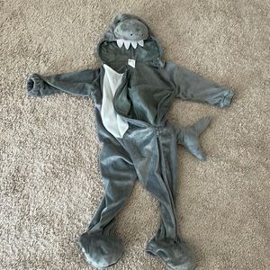 Toddler shark costume